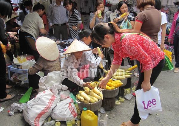 Chợ Ninh Hiệp: Chưa phải thiên đường mua sắm 18