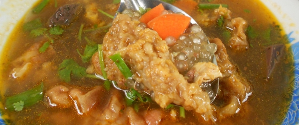 Lạ miệng với món súp gân bò giòn dai ở Đà Nẵng - aFamily