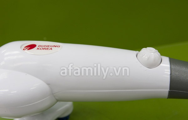 M&aacute;y massage to&agrave;n th&acirc;n cầm tay Buheung  9