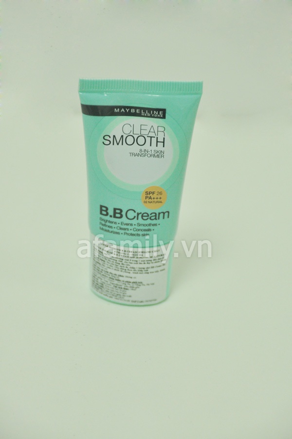 BB Cream Maybelline giúp da mịn hơn nhưng ít ăn phấn 9