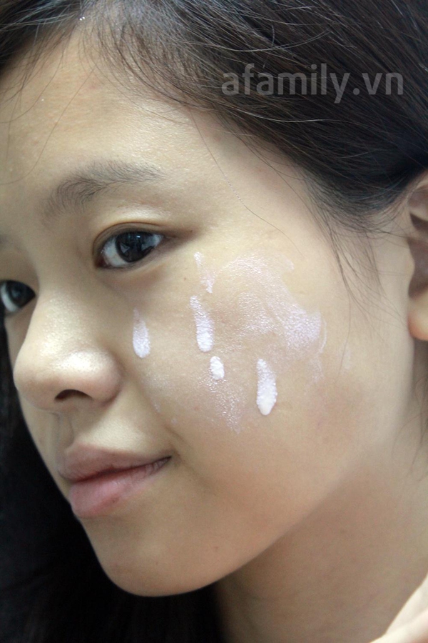 Sữa chống nắng Biore bảo vệ da mặt khỏi ánh nắng gắt 11
