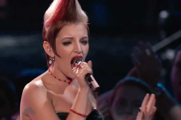 Đội Adam Levine, Blake mở đầu v&ograve;ng Live Playoffs 5