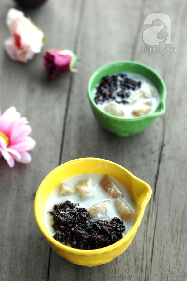 Chè chuối nếp cẩm