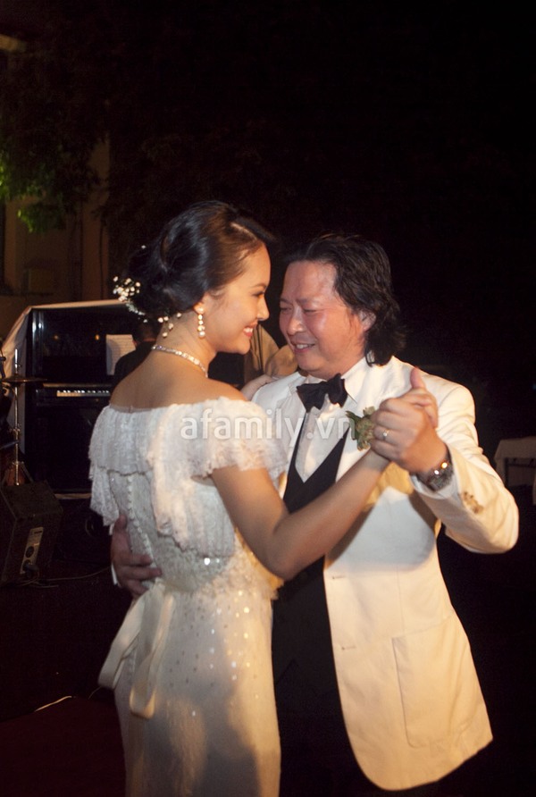 Đỗ Hải Yến rạng rỡ trong lễ cưới ở Hà Nội 20