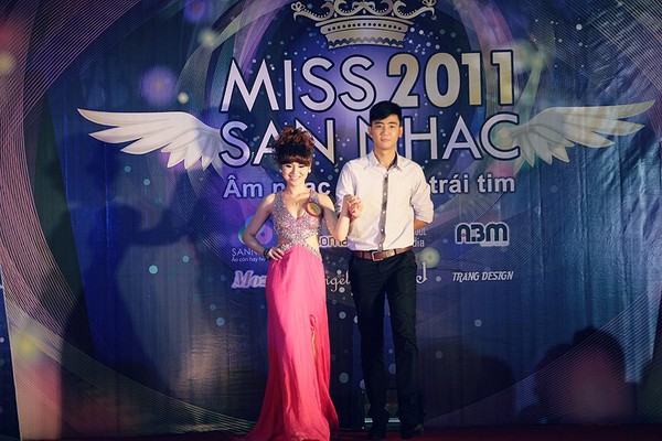 Miss Sàn Nhạc: nơi phát hiện những người đẹp yêu ca hát 4