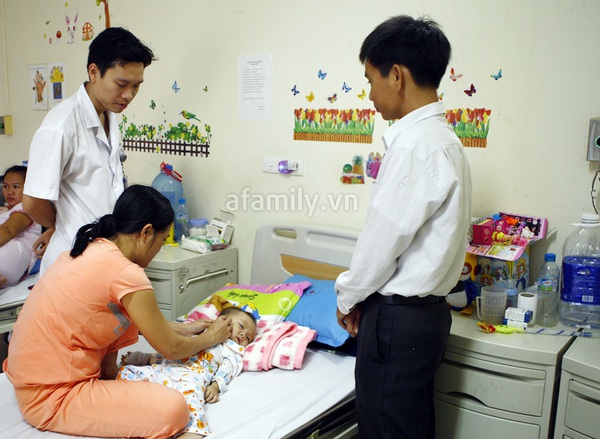 Người l&iacute;nh Trường Sa v&agrave; c&ocirc; con g&aacute;i mắc bệnh hiểm ngh&egrave;o 14