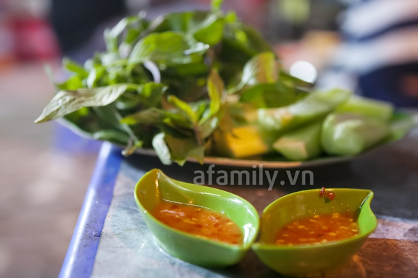 Giữa không gian Hà Nội nhớ vị nướng Sa Pa 11 Giữa không gian Hà Nội nhớ vị nướng Sa Pa 11