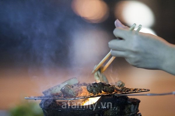 Giữa không gian Hà Nội nhớ vị nướng Sa Pa 8 Giữa không gian Hà Nội nhớ vị nướng Sa Pa 8