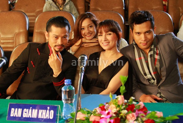 Bảo Anh lại đi thi h&aacute;t 6