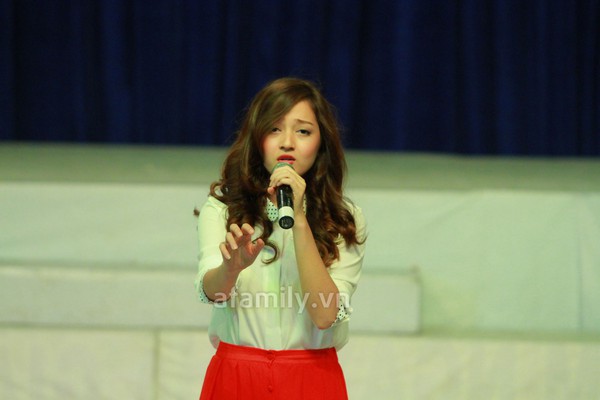 Bảo Anh lại đi thi h&aacute;t 3