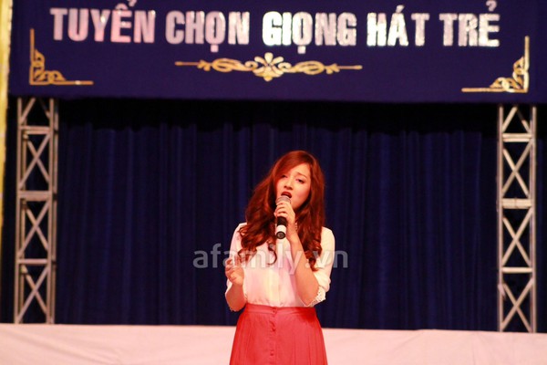 Bảo Anh lại đi thi h&aacute;t 2