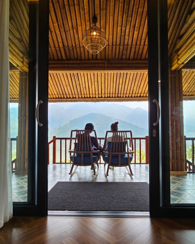 Thanh Hằng thể hiện vị trí "nóc nhà" quyền lực với ông xã chỉ bằng 1 câu nói - Ảnh 3. Thanh Hằng thể hiện vị trí "nóc nhà" quyền lực với ông xã chỉ bằng 1 câu nói - Ảnh 2.