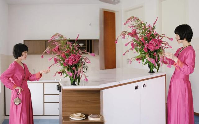 Hoa mào gà: Tưởng quê mùa mà cắm lên lại sang rực rỡ, chơi Tết đẹp mê và hút phú quý vào nhà - Ảnh 1. Hoa mào gà: Tưởng quê mùa mà cắm lên lại sang rực rỡ, chơi Tết đẹp mê và hút phú quý vào nhà - Ảnh 1.