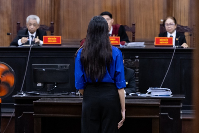 Tòa tuyên án 2 năm tù đối với Hoa hậu Thùy Tiên, Hằng Du Mục và Quang Linh Vlogs - Ảnh 4.