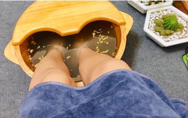 Trời lạnh, nếu muốn ngủ ngon thì đây chính là việc bạn nên làm mỗi tối, người trung niên càng chăm làm thì khí huyết càng lưu thông - Ảnh 4.