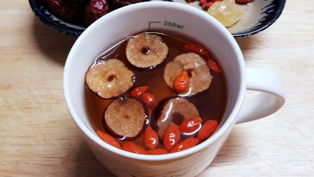 Tử cung trong những ngày kinh nguyệt rất cần bồi bổ bằng 4 món ngon này, vừa bổ máu lại 