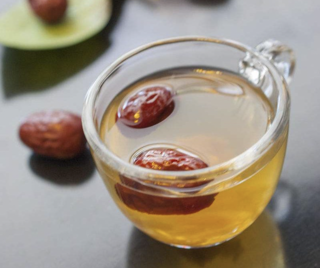 Đây là cách tôi dưỡng ẩm cho làn da tuổi 35 vào mùa hanh khô - Ảnh 6. Đây là cách tôi dưỡng ẩm cho làn da tuổi 35 vào mùa hanh khô - Ảnh 6.