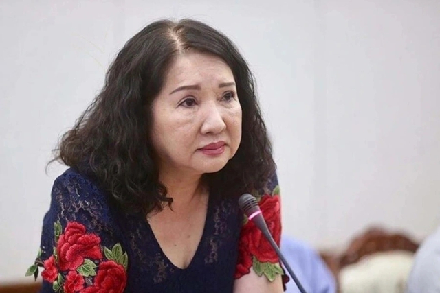 Vụ thâu tóm đất vàng Bến Vân Đồn và Bí mật 20 tỷ đồng trong thùng rượu - Ảnh 2. Vụ thâu tóm đất vàng Bến Vân Đồn và Bí mật 20 tỷ đồng trong thùng rượu - Ảnh 2.