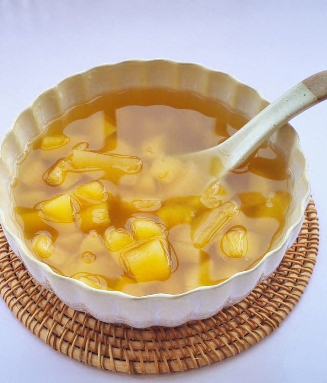 Đừng để m&ugrave;a đ&ocirc;ng tr&ocirc;i qua m&agrave; chưa thử ch&egrave; sắn v&agrave;ng 