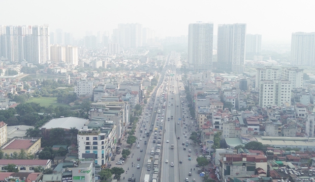 Hà Nội ngợp bụi mịn: Muốn bảo vệ phổi, hãy bắt đầu từ chính những gì bạn ăn hôm nay - Ảnh 1.