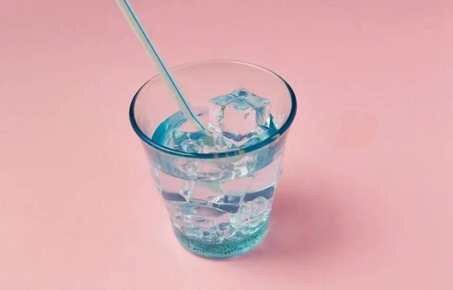 Bạn tưởng mình đang giảm cân, nhưng thực ra đang hại cơ thể: 5 hành vi 