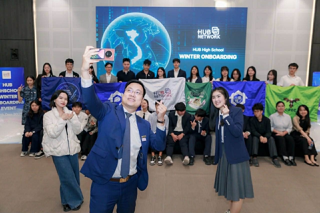 Ra mắt Hub Network - Hệ sinh thái khởi nghiệp sáng tạo và các sáng kiến về Dữ liệu trong học sinh THPT - Ảnh 2.