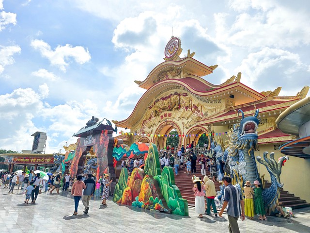 Sắp diễn ra Lễ hội văn hóa Việt Nam 2026 “Nghìn nét Việt trên đất Tiên” - Ảnh 1.