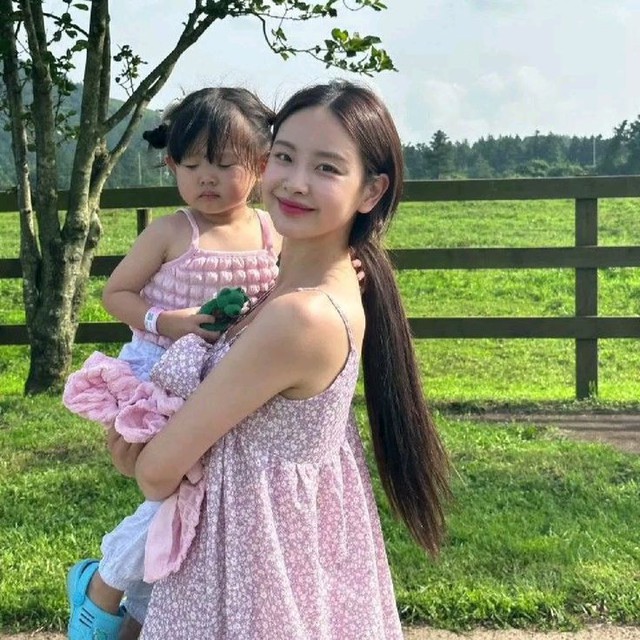  Bố mẹ nào cũng muốn con ngoan, nhưng có những lúc con càng “không ngoan” lại càng tốt - Ảnh 3.