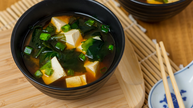 Th&oacute;i quen ăn trưa của người Nhật gi&uacute;p trường thọ - Ảnh 3.