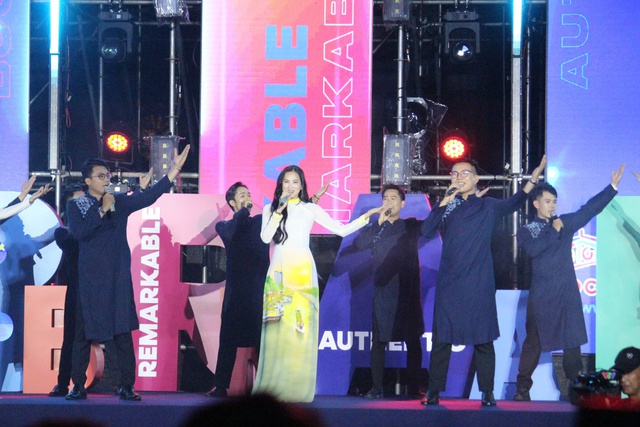 Lễ công bố danh sách "Điểm đến du lịch thân thiện" năm 2025 - Ảnh 1.