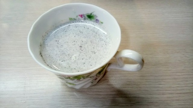 Thêm thành phần này vào sữa giúp bảo vệ mạch máu và ngăn ngừa tắc nghẽn - phụ nữ uống còn được hưởng nhiều lợi ích thời kỳ mãn kinh - Ảnh 2.