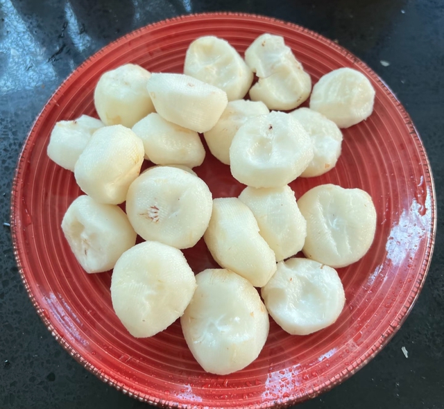 Củ năng - tiên dược mùa đông cho món ăn mặn và ngọt hấp dẫn - Ảnh 3. Củ năng - tiên dược mùa đông cho món ăn mặn và ngọt hấp dẫn - Ảnh 3.