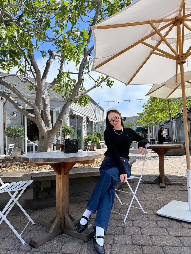 Huyền thoại mặc đẹp 8x có 10 cách mặc quần jeans đơn giản, nhưng chạm đỉnh cao sang xịn mịn - Ảnh 3.