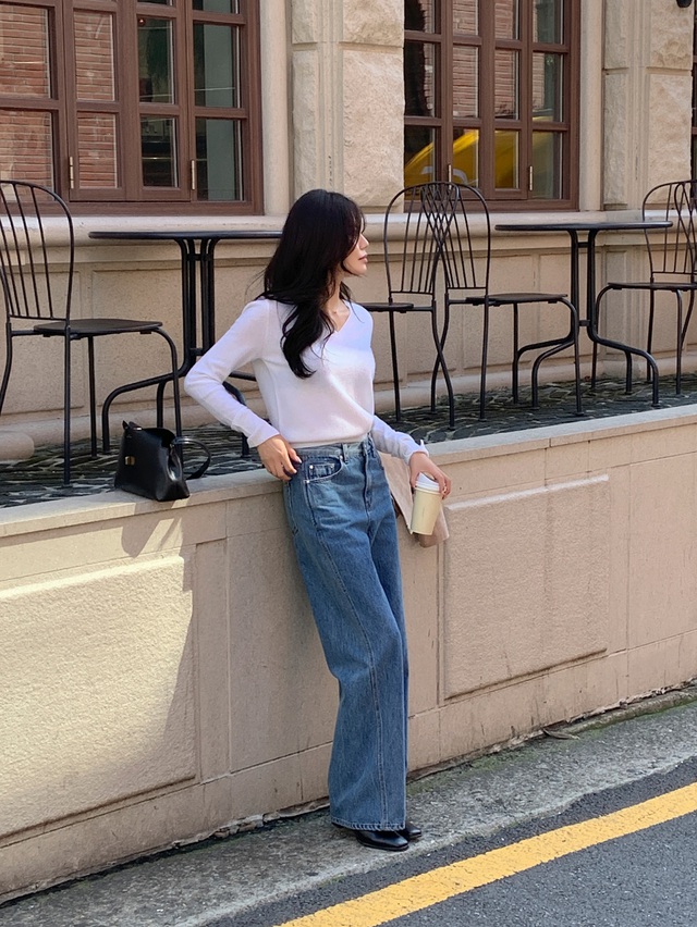 5 C&aacute;ch phối đồ c&ocirc;ng sở với quần jeans trẻ trung v&agrave; thanh lịch cho n&agrave;ng - Ảnh 5.