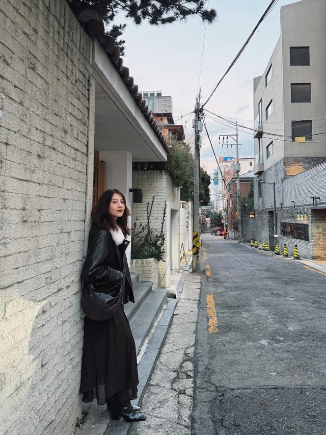 Cao Vi&ecirc;n Vi&ecirc;n ch&iacute;nh l&agrave; 