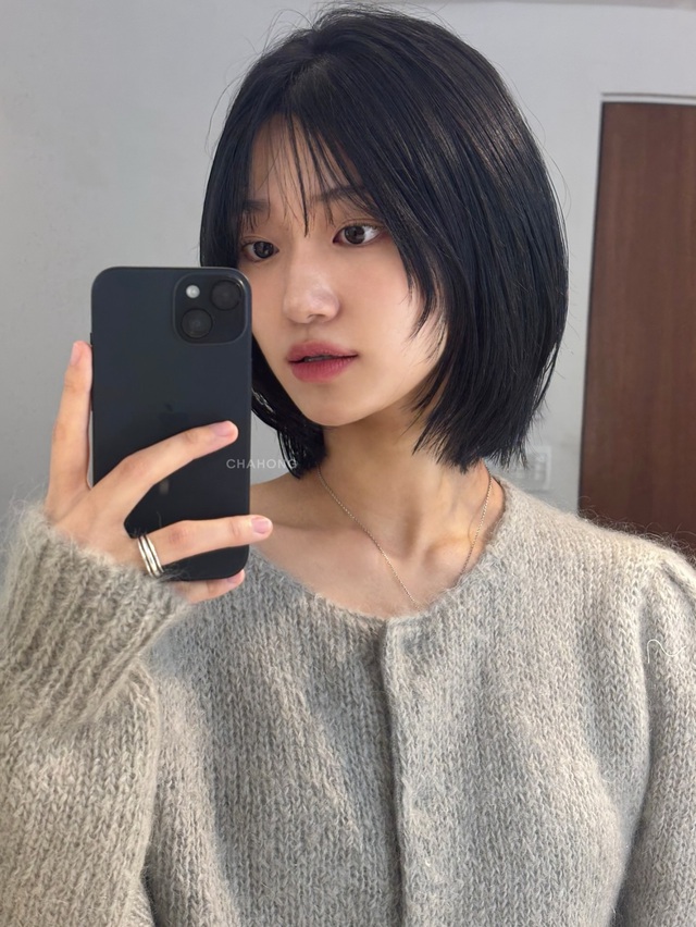 5 kiểu t&oacute;c layer dễ &aacute;p dụng nhất v&igrave; thu gọn gương mặt hiệu quả - Ảnh 1.