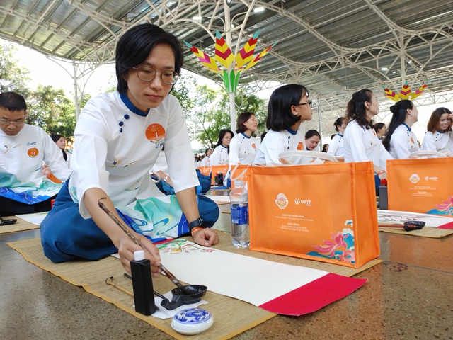 Khai mạc Lễ hội Văn hóa Việt Nam 2026 – "Nghìn nét Việt trên đất Tiên" - Ảnh 2.