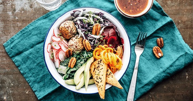 12 thực phẩm nên ăn từ giờ đến Tết để cải thiện cholesterol, theo lời khuyên của chuyên gia dinh dưỡng và bác sĩ tim mạch - Ảnh 2.