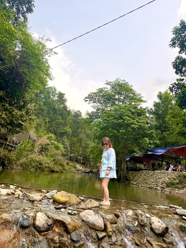 Một