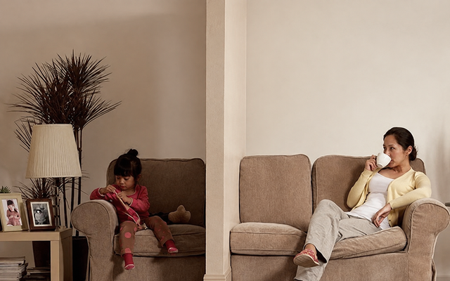 Người lớn tràn vào nhóm “Con ghét bố mẹ”: Đừng khiến trẻ phải tìm thêm một nơi khác để trốn khỏi chúng ta - Ảnh 1.