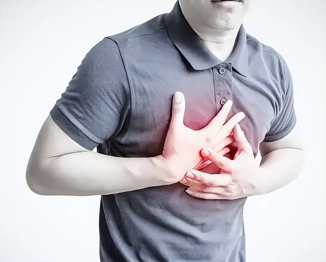 Nếu xuất hiện các triệu chứng này, bạn cần đi khám ngay lập tức vì đây có thể là dấu hiệu cảnh báo đột quỵ - Ảnh 3.