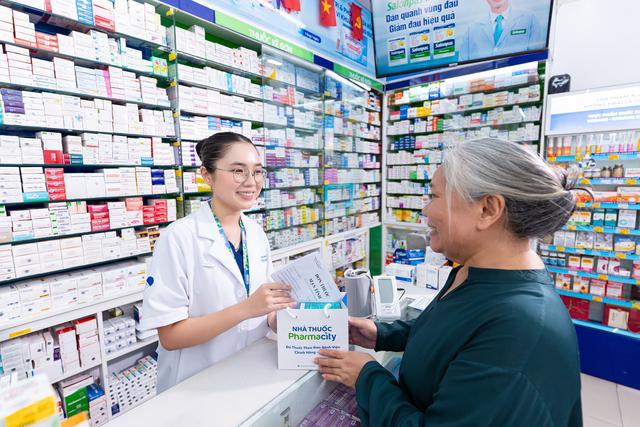 Ca mắc c&uacute;m gia tăng, 3 lưu &yacute; người d&acirc;n cần biết khi sử dụng thuốc - Ảnh 1.