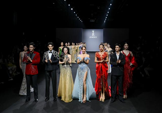 Trịnh Bảo, Trần Tiến Dũng bất ngờ hội ngộ với Miss Grand Hong Kong (Trung Quốc) 2026 - Ảnh 4.