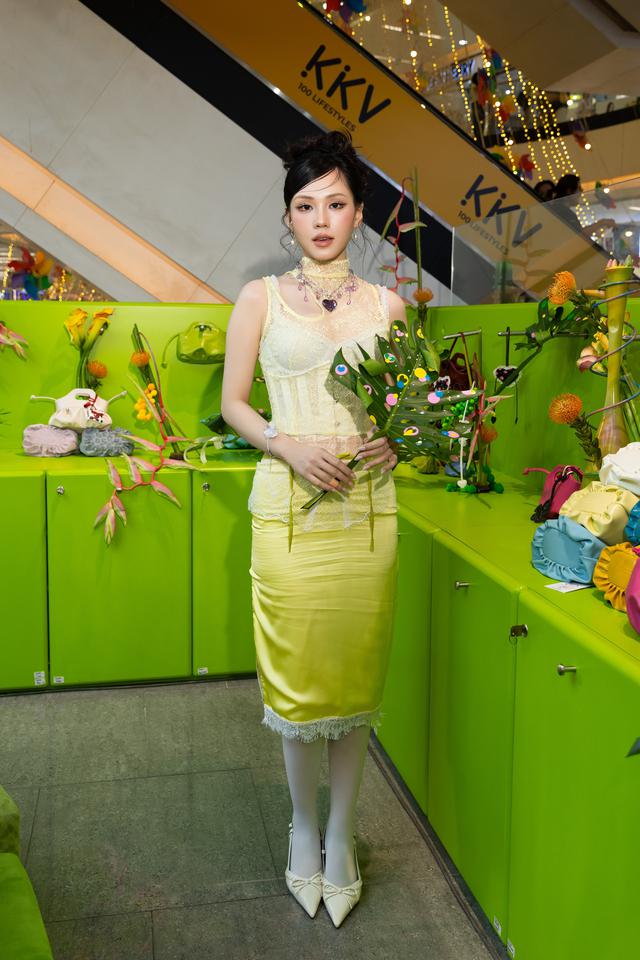 Hoa hậu Thiên Ân, Hoa hậu Mai Phương và Á hậu Hồng Đăng hội ngộ tại sự kiện, visual ai cũng