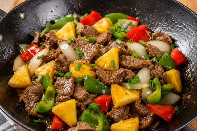 Tưởng thịt bò càng ăn càng bổ, 5 nhóm người này lại cần dè chừng - Ảnh 1.
