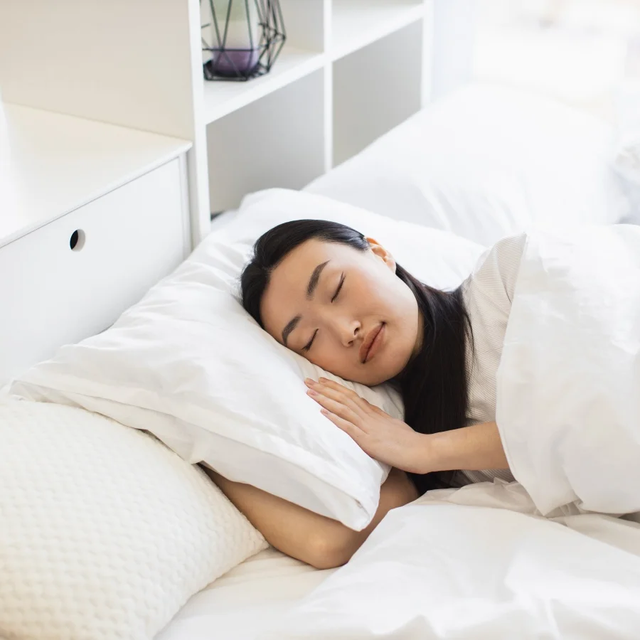 Sau tuổi 40, đừng giảm c&acirc;n theo c&aacute;ch cũ: 5 sai lầm khiến bạn d&ugrave; ăn &iacute;t cũng kh&oacute; giảm mỡ bụng - Ảnh 5.