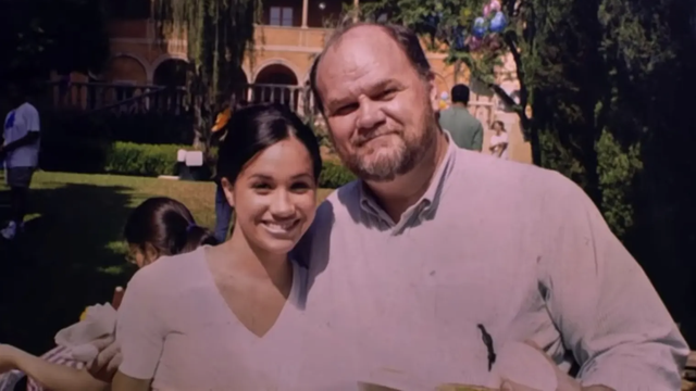 Meghan Markle v&agrave; sự kiện g&acirc;y chấn động: Cha bị điều tra v&igrave; c&aacute;o buộc nghi&ecirc;m trọng - Ảnh 5.