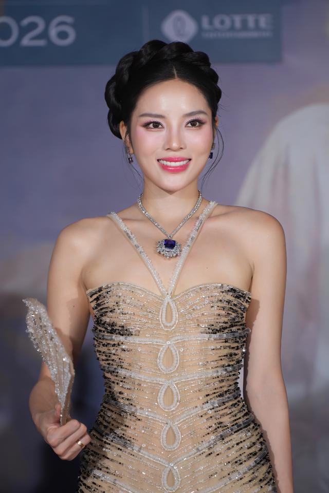 Quốc Anh lần đầu đ&oacute;ng cảnh n&oacute;ng - Ảnh 4.