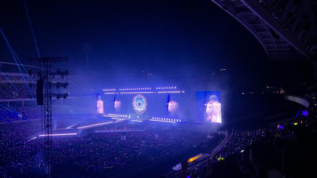 Sau 2 đêm BIGBANG, fan quốc tế rủ nhau: Đời này nhất định phải đi concert ở Việt Nam một lần - Ảnh 1.