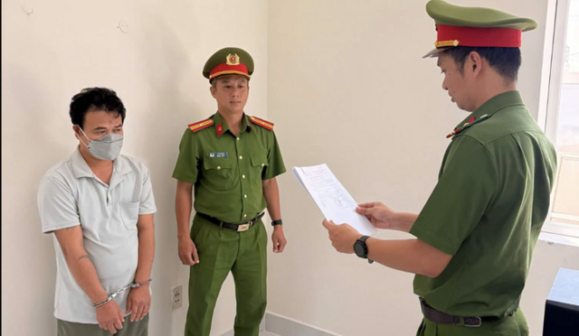 H&agrave;nh vi g&acirc;y rối của Trần Văn Th&agrave;nh tại Bệnh viện Đa khoa Vũng T&agrave;u khiến dư luận x&ocirc;n xao - Ảnh 1.
